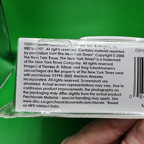 New- Franklin New York Times PageMark Dictionary Merriam-Webster NYT-540MW - Picture 6 of 6